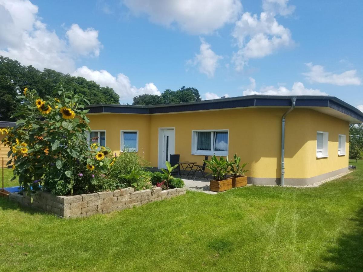 Ferienhaus Zum Imker Velten Exterior foto