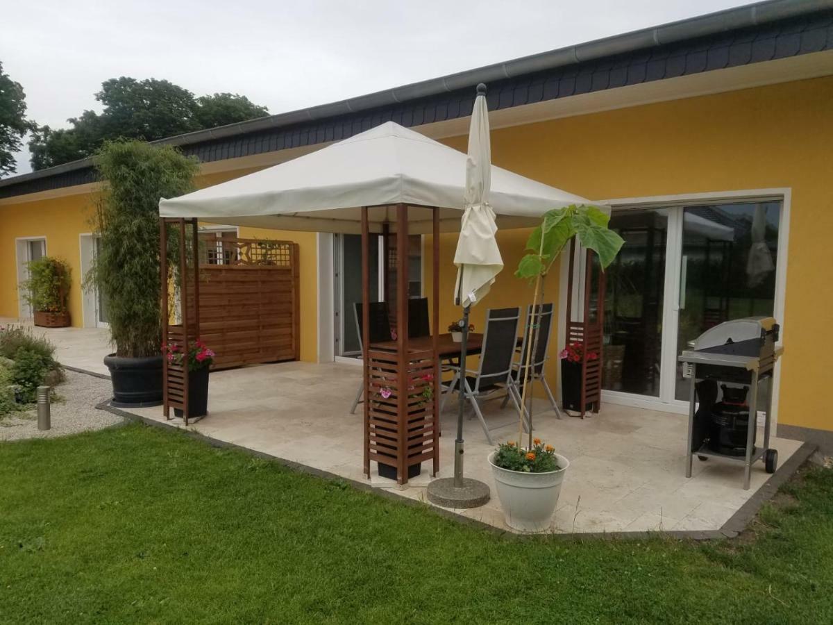 Ferienhaus Zum Imker Velten Exterior foto
