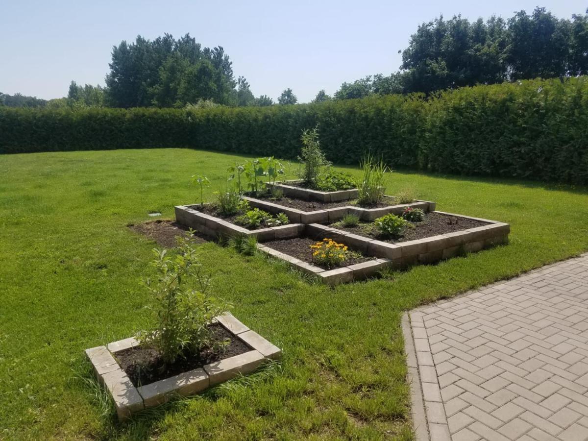 Ferienhaus Zum Imker Velten Exterior foto